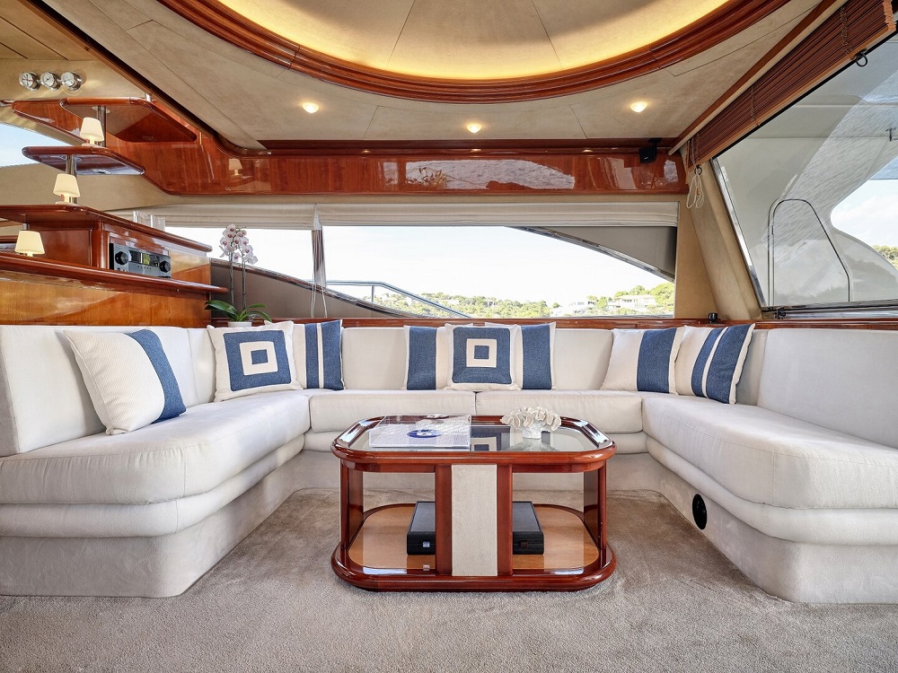 FERRETTI 68 - Hover