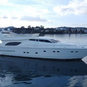 FERRETTI 80
